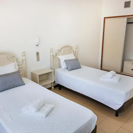 Residencial San Fernando Kapslový hotel